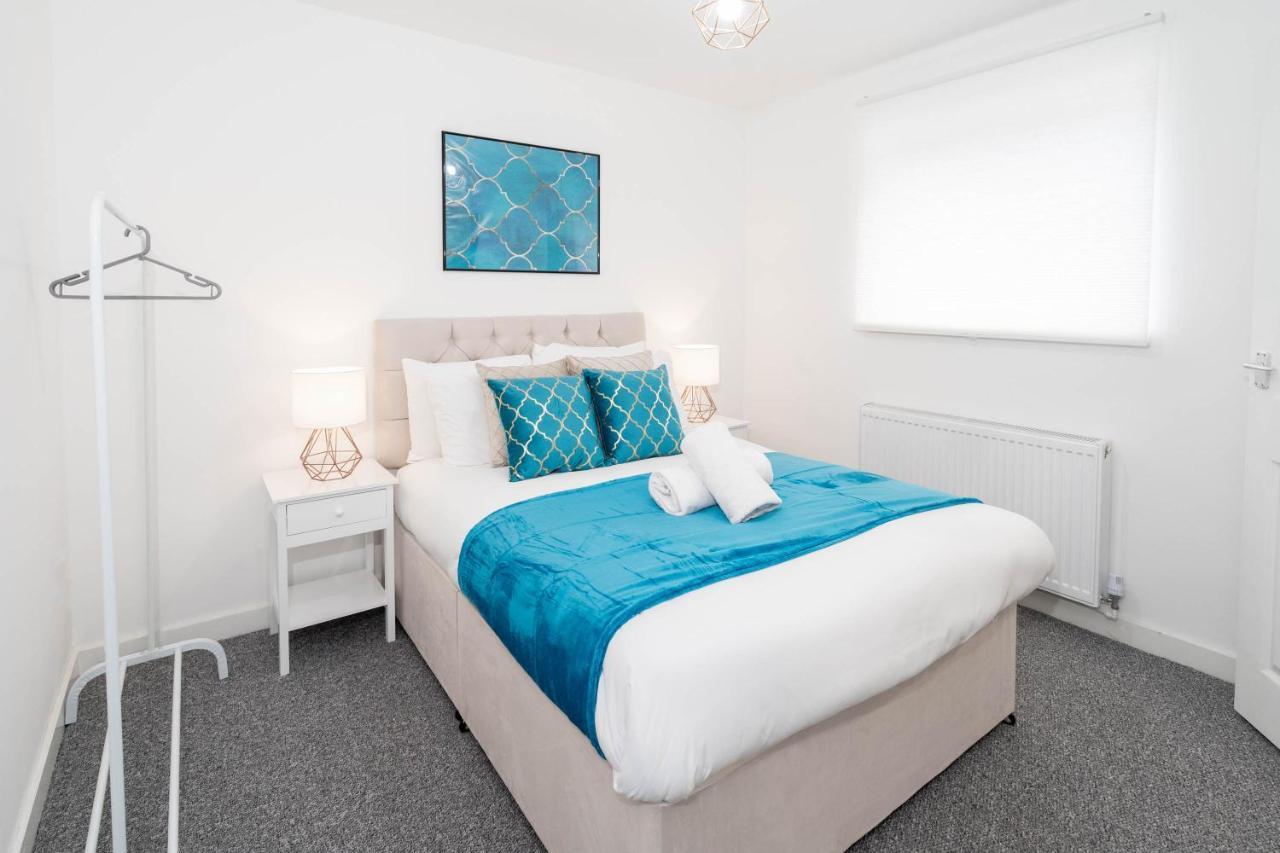 Two Bedroom Apartment - En Suites - Smart Tv'S - Wifi - Netflix - Bearwood Birmingham Exterior photo